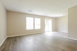2906 Redland Ln in Indianapolis, IN - Building Photo - Building Photo
