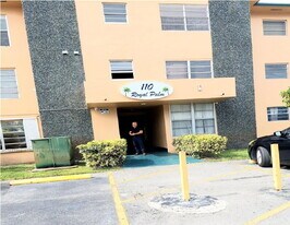110 Royal Palm Rd in Hialeah Gardens, FL - Building Photo