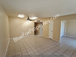 3758 E 3rd St in Tucson, AZ - Foto de edificio - Building Photo