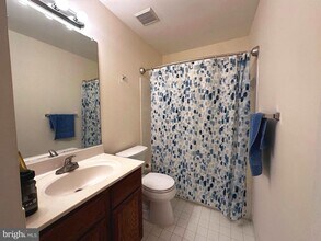 45541 Clear Spring Terrace in Sterling, VA - Building Photo - Building Photo