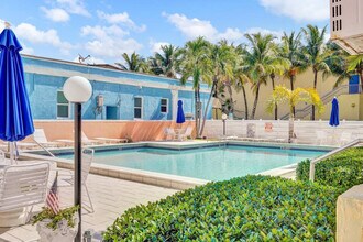 336 Arthur St in Hollywood, FL - Building Photo - Building Photo