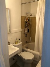 7 Russell St, Unit 2 in Boston, MA - Building Photo - Building Photo