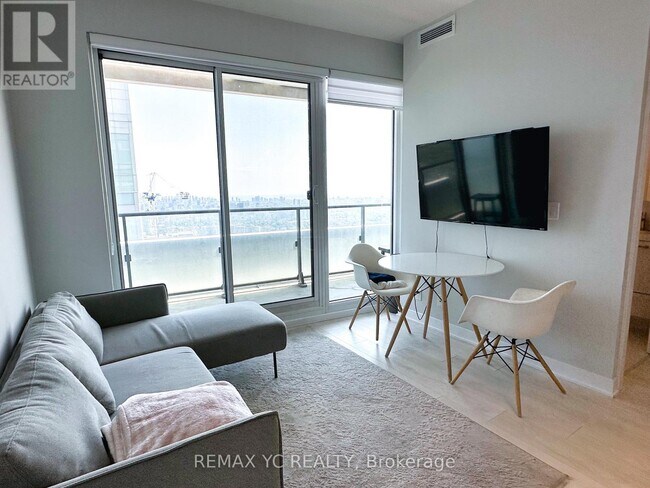 property at 2221 Yonge St