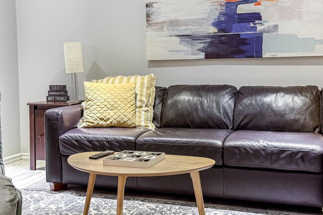 21228-21291 91 Ave NW in Edmonton, AB - Building Photo - Building Photo