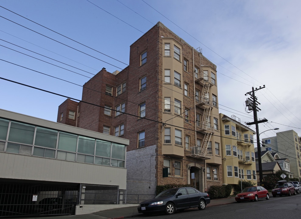 Lenox Avenue Apartments in Oakland, CA - Foto de edificio