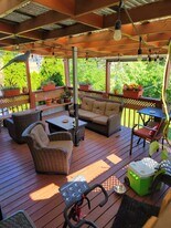 2422 W Fullerton Ave in Chicago, IL - Building Photo