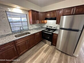 565 Jackson Ave in Satellite Beach, FL - Building Photo - Building Photo