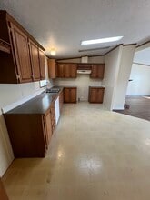 291 Medina River Ct in Adrian, MI - Foto de edificio - Building Photo