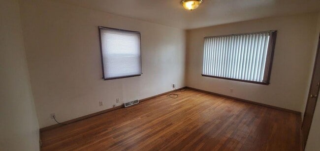 5165-5167-5167 N 45th St in Milwaukee, WI - Building Photo - Building Photo