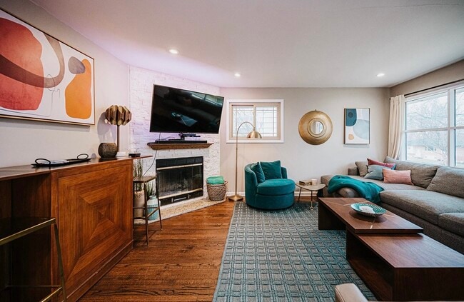 829 N Bennett St in Geneva, IL - Building Photo - Building Photo