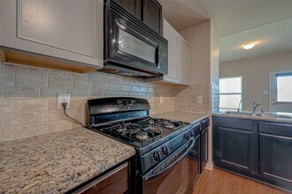 12 Santa Clara Dr in Manvel, TX - Building Photo - Building Photo