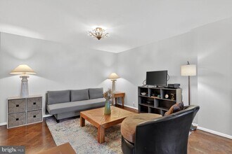 2700 Virginia Ave NW in Washington, DC - Building Photo - Building Photo