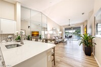 7435 Plumbago Bridge Rd in Naples, FL - Foto de edificio - Building Photo