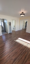 1123 Chula Vista Ave, Unit 5 in Burlingame, CA - Building Photo - Building Photo