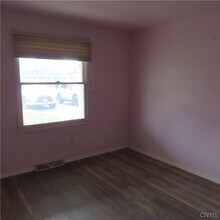 5265 Jamesville Rd in Syracuse, NY - Building Photo - Building Photo