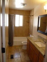 5816 S 1325 E, Unit #3 in Ogden, UT - Foto de edificio - Building Photo