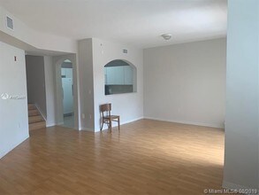 8882 W Flagler St-Unit -205 in Miami, FL - Building Photo - Building Photo