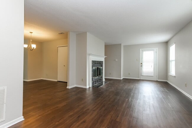 3015 Redland Ln in Indianapolis, IN - Building Photo - Building Photo