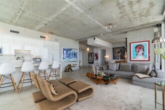 3470 E Coast Ave, Unit H2201 in Miami, FL - Building Photo - Building Photo