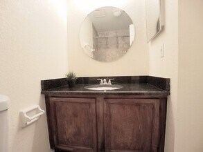 2911 Antique Oaks Cir in Winter Park, FL - Building Photo - Building Photo