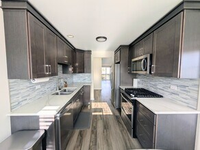 9214 W Pullman Ct in Mokena, IL - Foto de edificio - Building Photo