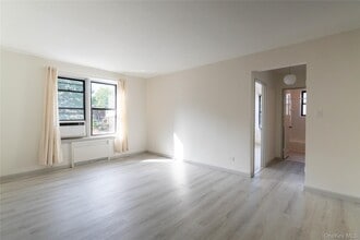 170-06 Crocheron Ave in Queens, NY - Building Photo - Building Photo
