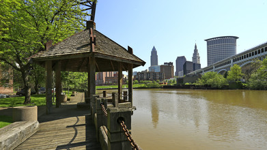 Left Bank Building in Cleveland, OH - Building Photo - Building Photo