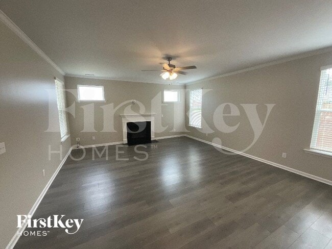 355 Streamliner Blvd in Clayton, NC - Building Photo - Building Photo