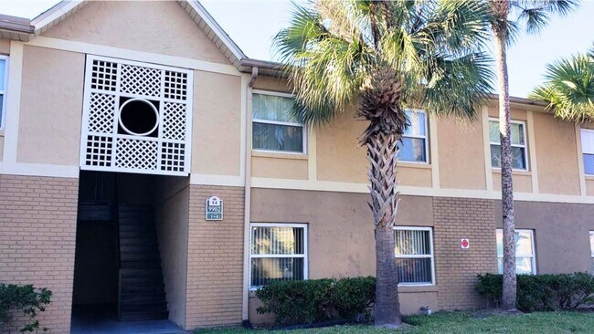 9902 Turf Way in Orlando, FL - Building Photo - Building Photo