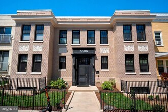 3606 Rock Creek Church Rd NW, Unit 101 in Washington, DC - Building Photo - Building Photo