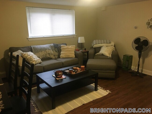 property at 61 Selkirk Rd