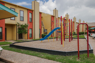 Casa Del Sol Apartments in Houston, TX - Building Photo - Building Photo