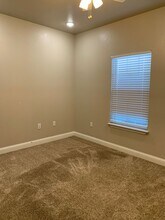 2408 E 14th St in Clovis, NM - Building Photo - Building Photo
