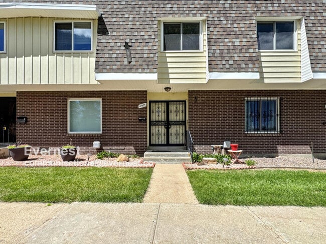 property at 12985 W Ohio Ave