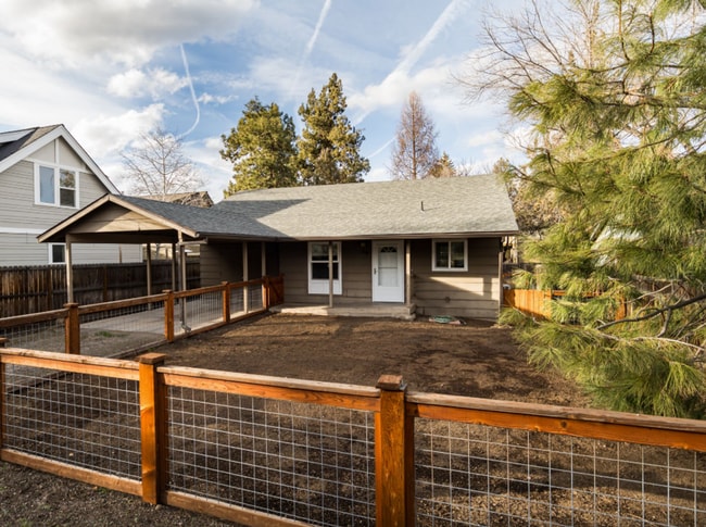 property at 68 SW Cleveland Ave