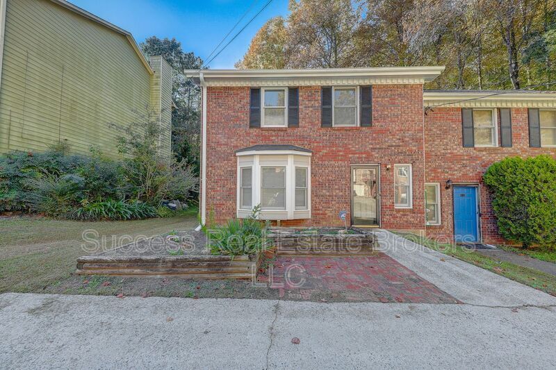 4548 Coopers Creek Pl SE in Smyrna, GA - Foto de edificio