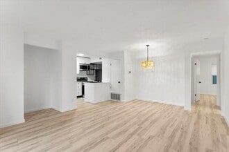 2119 Oxford Ave in Austin, TX - Building Photo - Building Photo