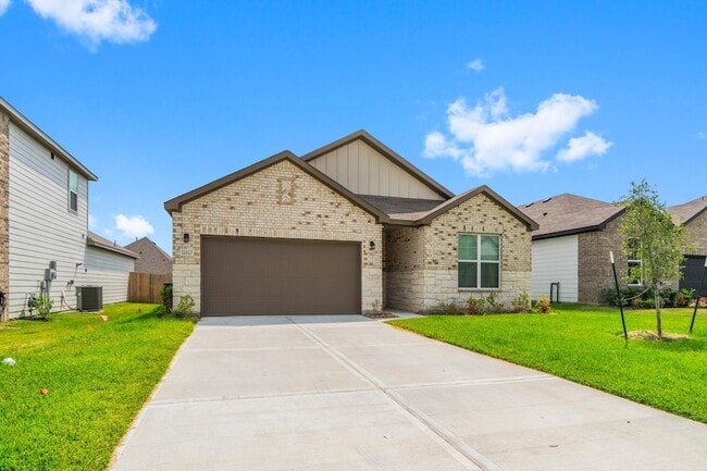 11617 Whirlaway Dr in Willis, TX - Foto de edificio - Building Photo