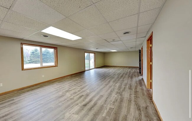 10711 Unity Ln N in Brooklyn Park, MN - Foto de edificio - Building Photo