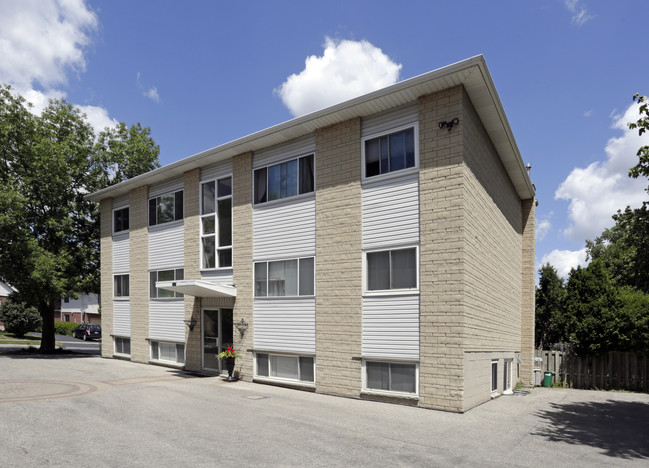 346 Paisley Rd in Guelph, ON - Building Photo - Primary Photo