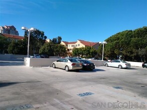 3987 Nobel Dr in San Diego, CA - Building Photo - Building Photo