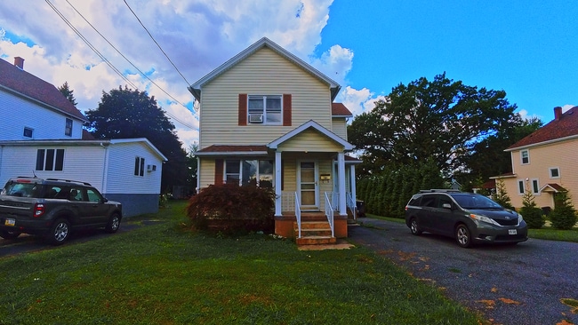 property at 637 E Grant St