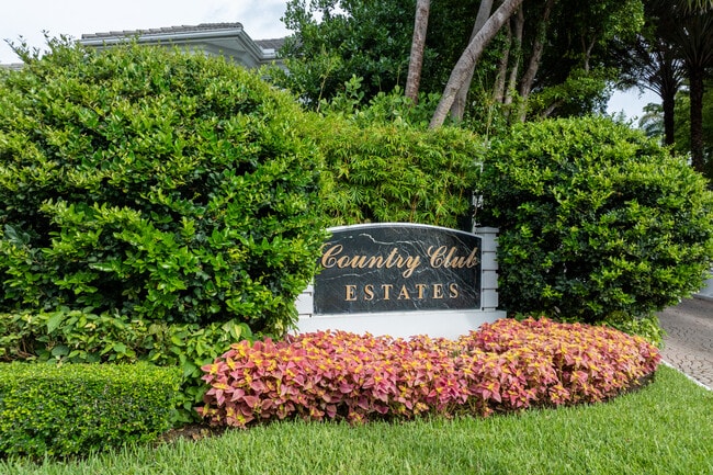 Mystic Pointe in Aventura, FL - Building Photo - Building Photo