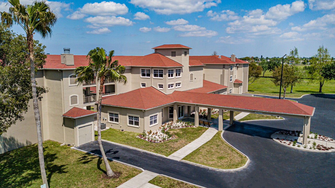 Glade Pioneer Terrace-62+ in Belle Glade, FL - Building Photo