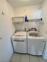 1207 SE 40th Ter, Unit Side B Duplex in Cape Coral, FL - Building Photo - Building Photo