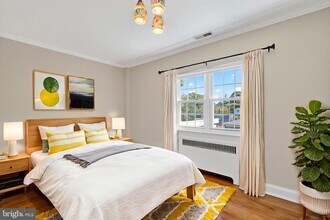 5235 43rd St NW in Washington, DC - Building Photo - Building Photo