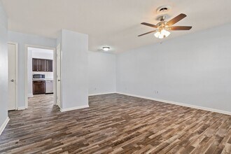 211 Dennis Rd in Jacksonville, NC - Building Photo - Building Photo