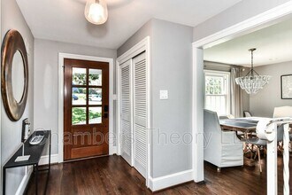 3833 N Oakland St in Arlington, VA - Foto de edificio - Building Photo