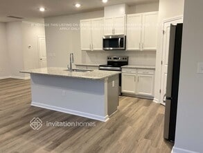 3972 Zepelin Wy in Roebuck, SC - Foto de edificio - Building Photo