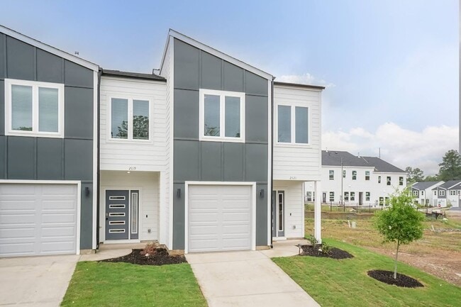 property at 2121 Titanium Rock Rd